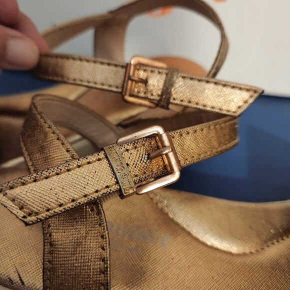 Women's size 9 JUICY COUTURE bronze shimmery and jeweled ankle strap sandals - Picture 5 of 9